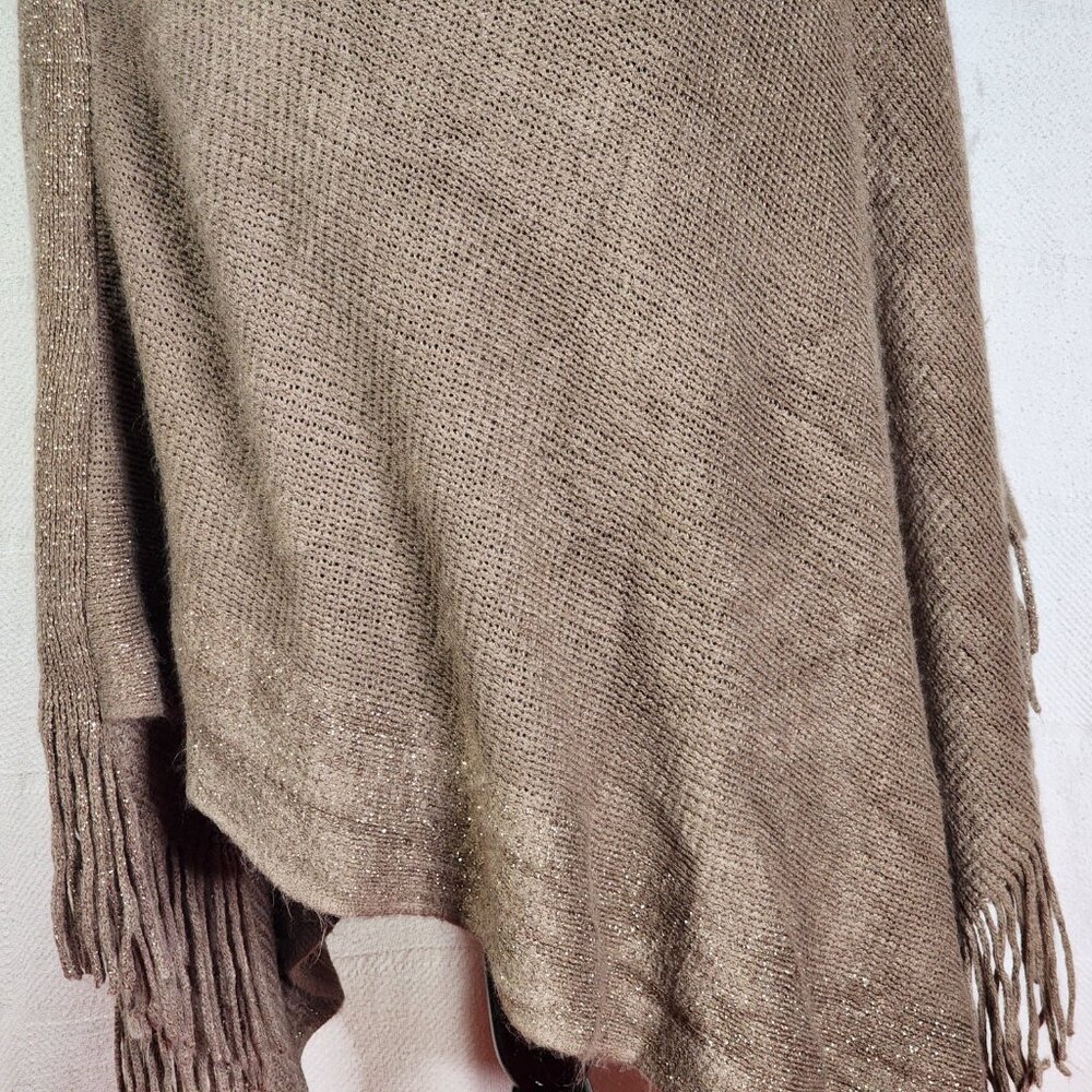 Unbranded Womens Dark Tan with Gold Metallic Trim Acrylic Sweater Poncho OSFM - Picture 7 of 16